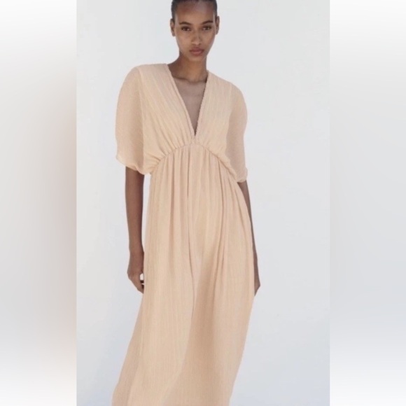 Zara Women’s Pleated Light Pink / Peach Midi Plisse Dress S Beautiful Long Maxi - Picture 16 of 16